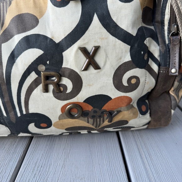 Vintage Roxy Duffle Bag - Picture 2 of 16